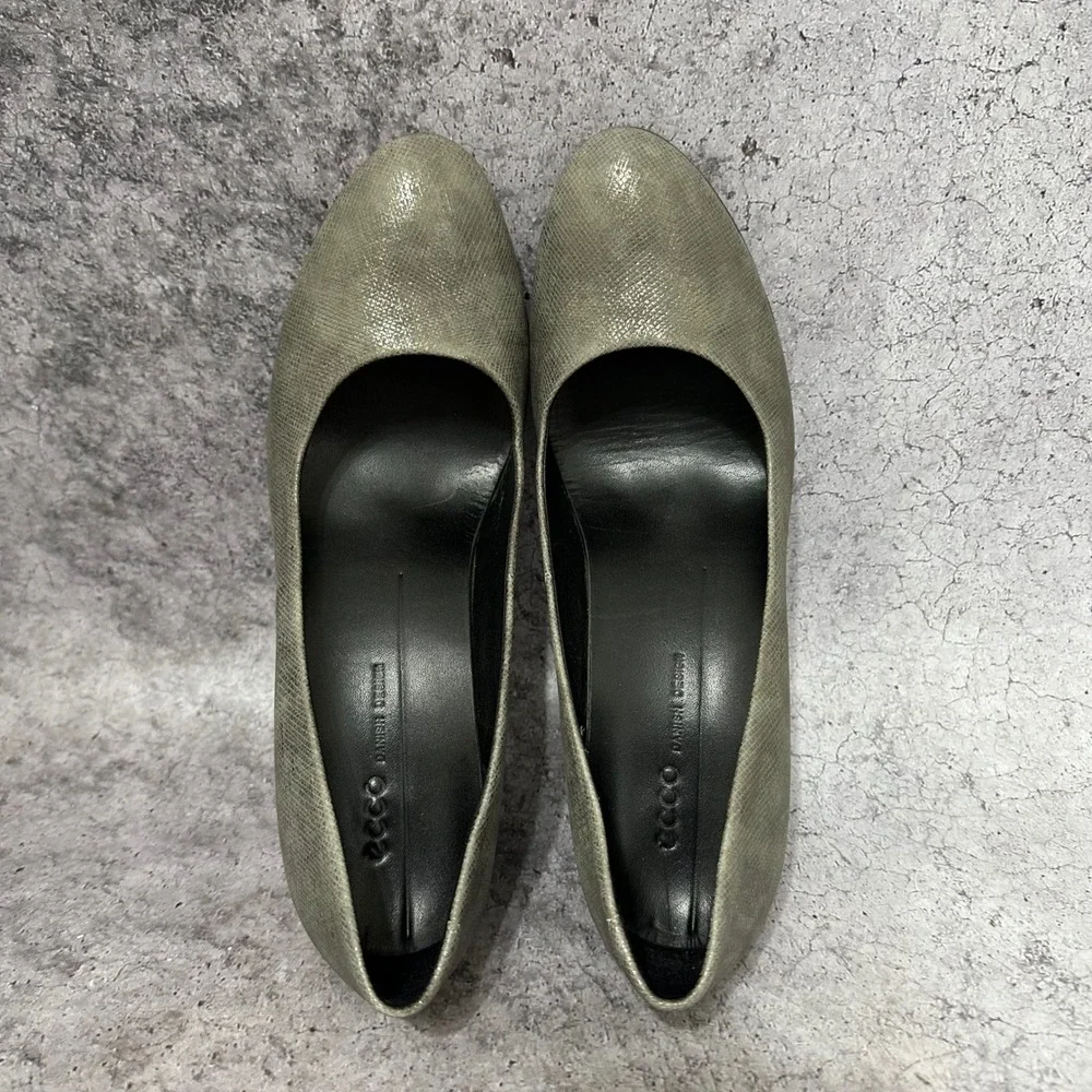 Ecco Shape 75 Sleek Pumps Womens 39 8-8.5 Gray Snakeskin Leather Heel